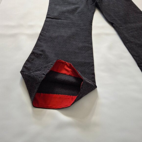 Tahari Faded Black Jaquard Bell Bottom Vintage Pants Sz M Peek A Boo Red Lining - Picture 12 of 14
